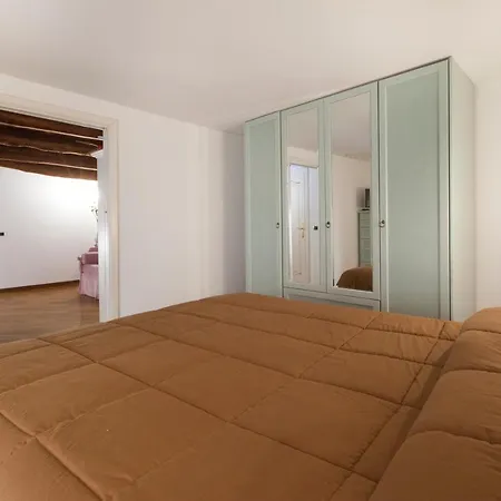 Casa Vilu דירה *
